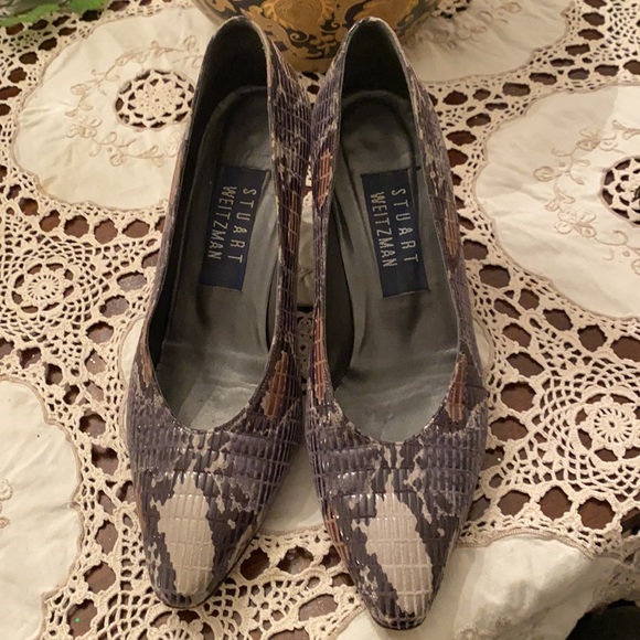 Vintage Stuart Weitzman size 7 snake skin heel - Picture 2 of 6